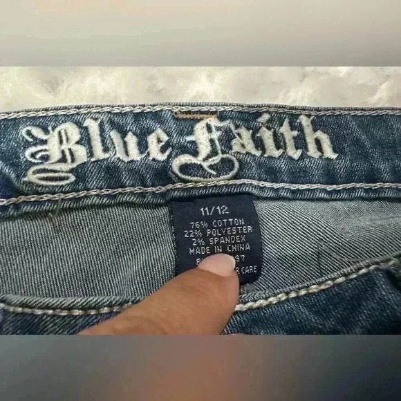 Blue Faith Women’s Skinny Distressed Blue Jeans - Picture 4 of 14